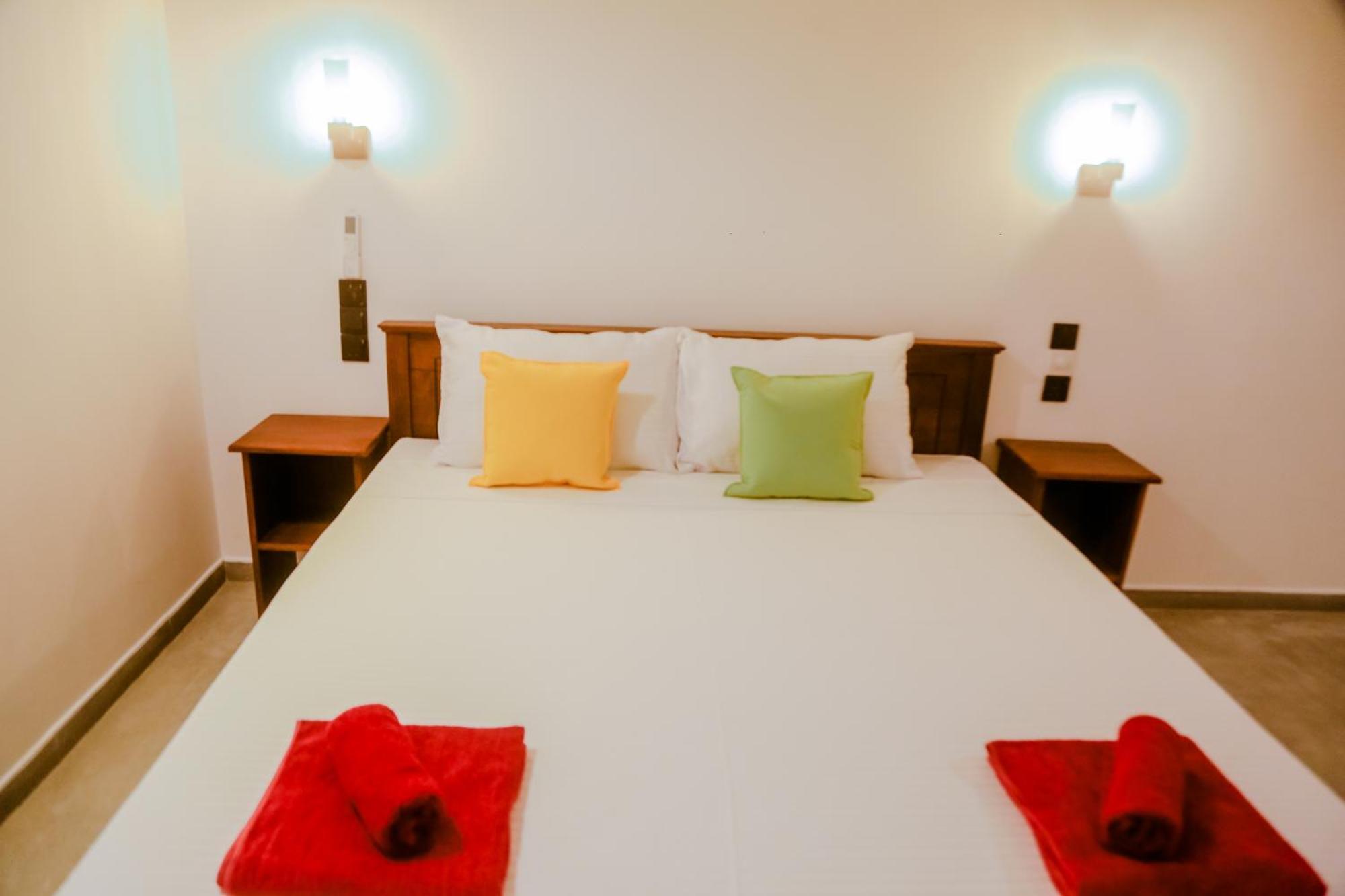 Hotel Sweet Emotion Mirissa Exteriér fotografie