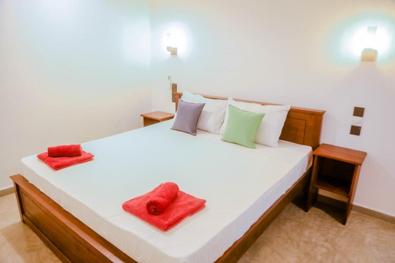 Hotel Sweet Emotion Mirissa Exteriér fotografie
